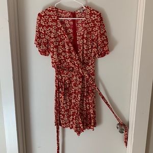 Madewell floral romper with pockets